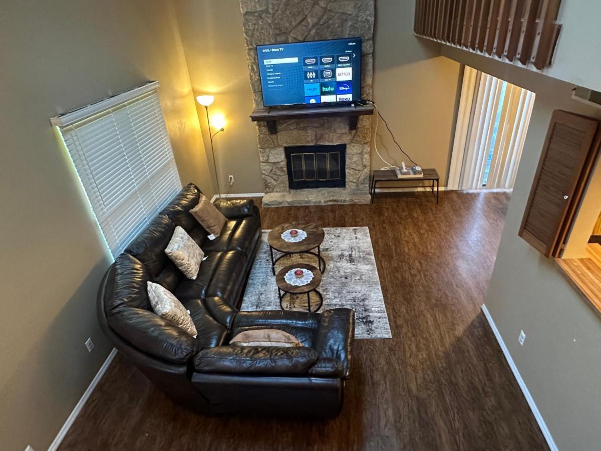 Апартаменты The Cozy Townhouse Wpafb & Wsu Фэрборн Экстерьер фото